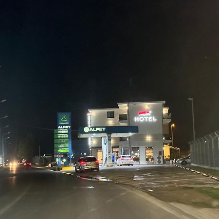 Side Airport Hotel Круя Экстерьер фото
